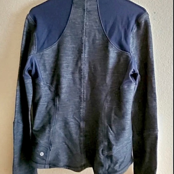 Lululemon jacket rare - Picture 4 of 7